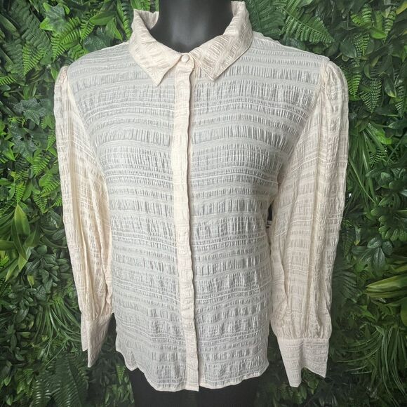 Guess Women Tops XL Beige Crinkle Blouse Collar Long Sleeve MSRP$89.00 NWT 0201 - Picture 7 of 16